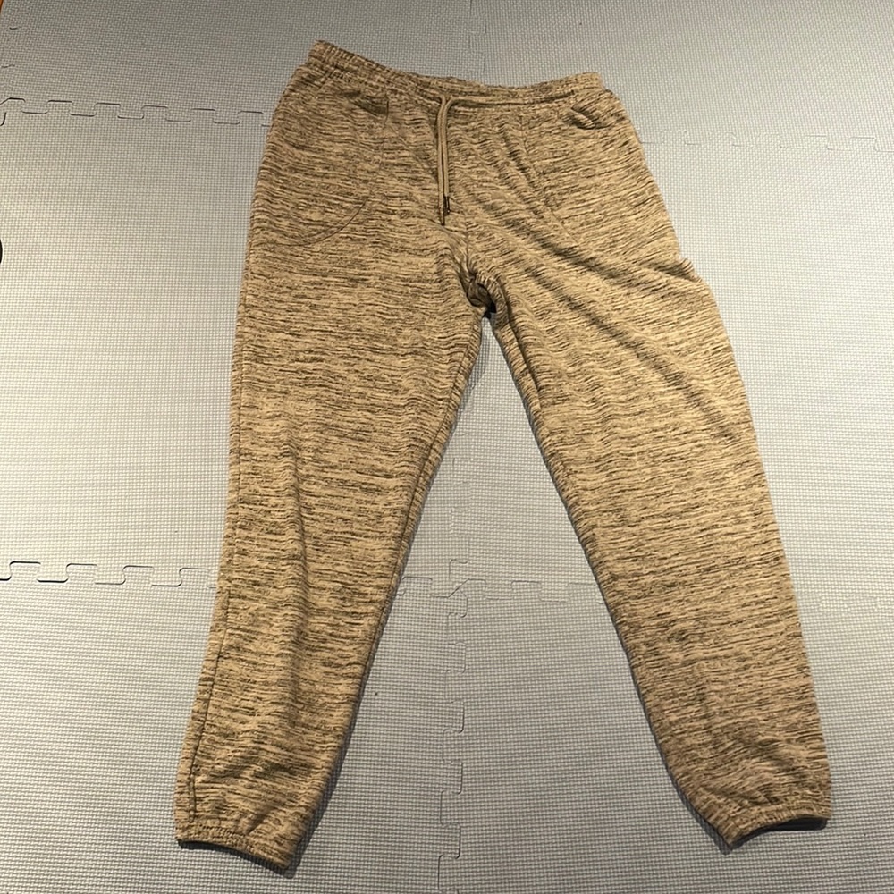 Adore me heather gray sweatpants Large (LAST CHANCE)